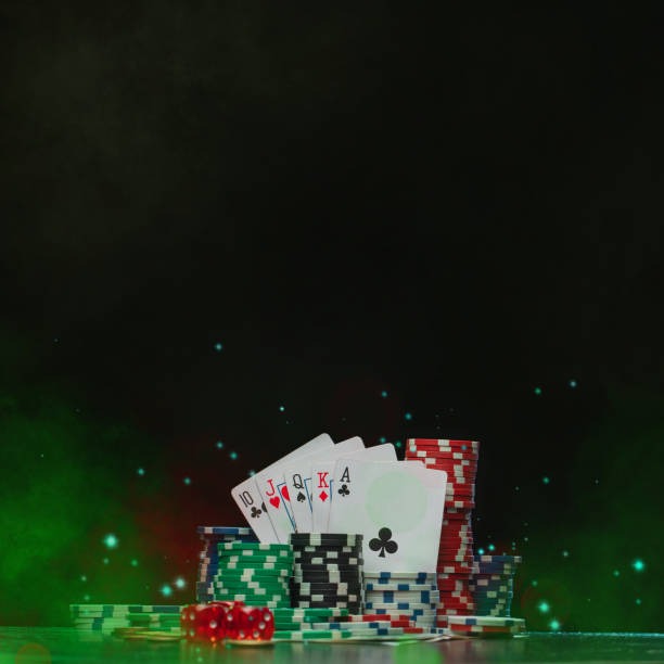 Mobile app interface showing live-dealer tables and sports betting on 7777